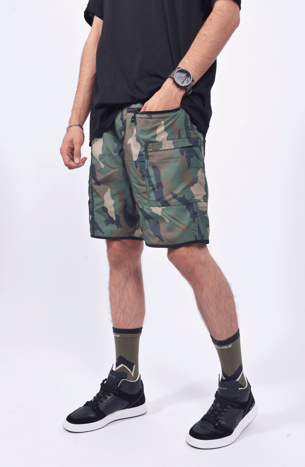 Luda - Camo Double Pocket Shorts