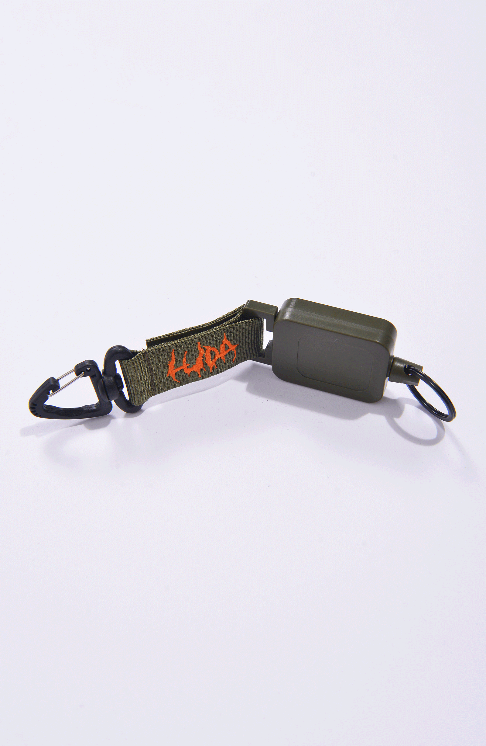Luda - Green Retractable Keychain
