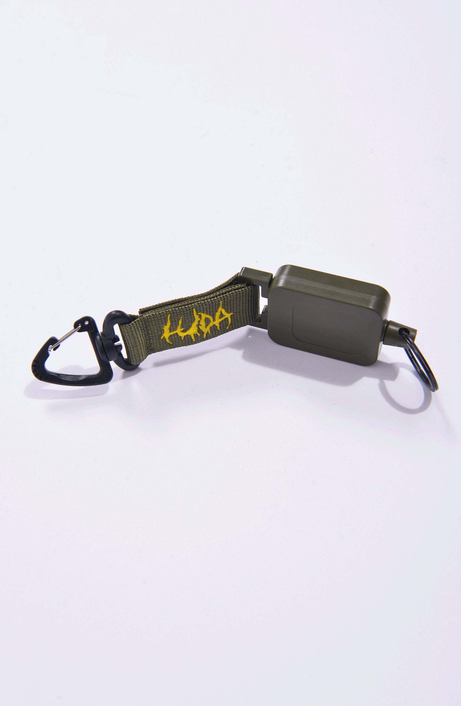 Luda - Green Retractable Keychain