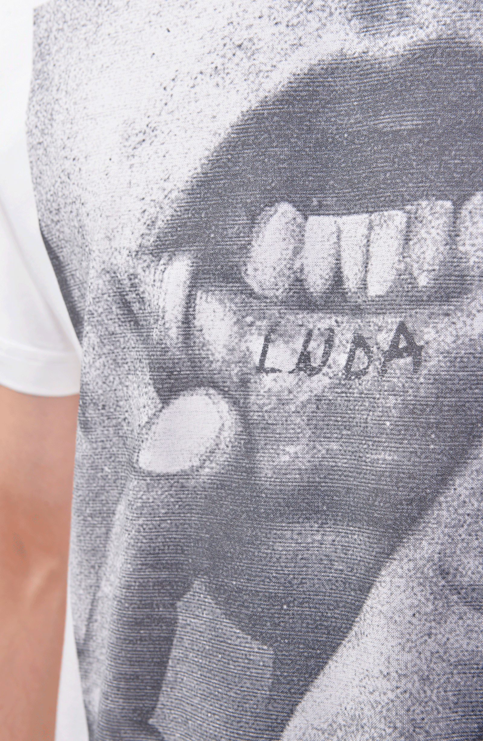 Luda - Malicious T-Shirt