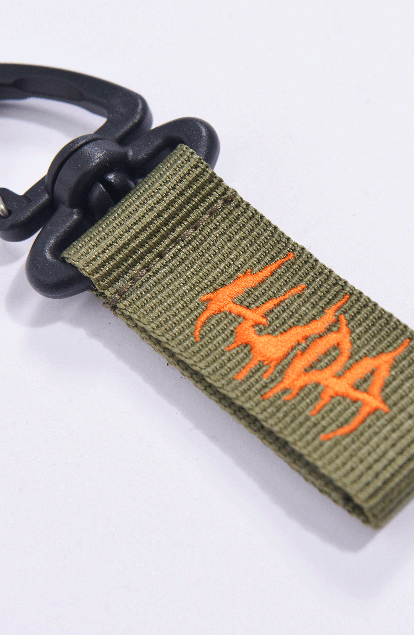 Luda - Black Clip  Keychain