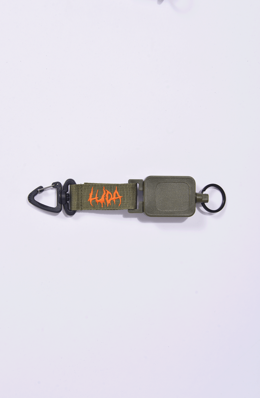 Luda - Green Retractable Keychain