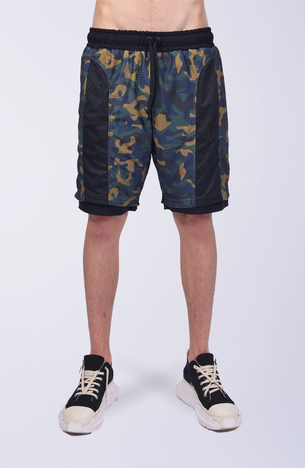 Luda - Camo Mesh - Shorts