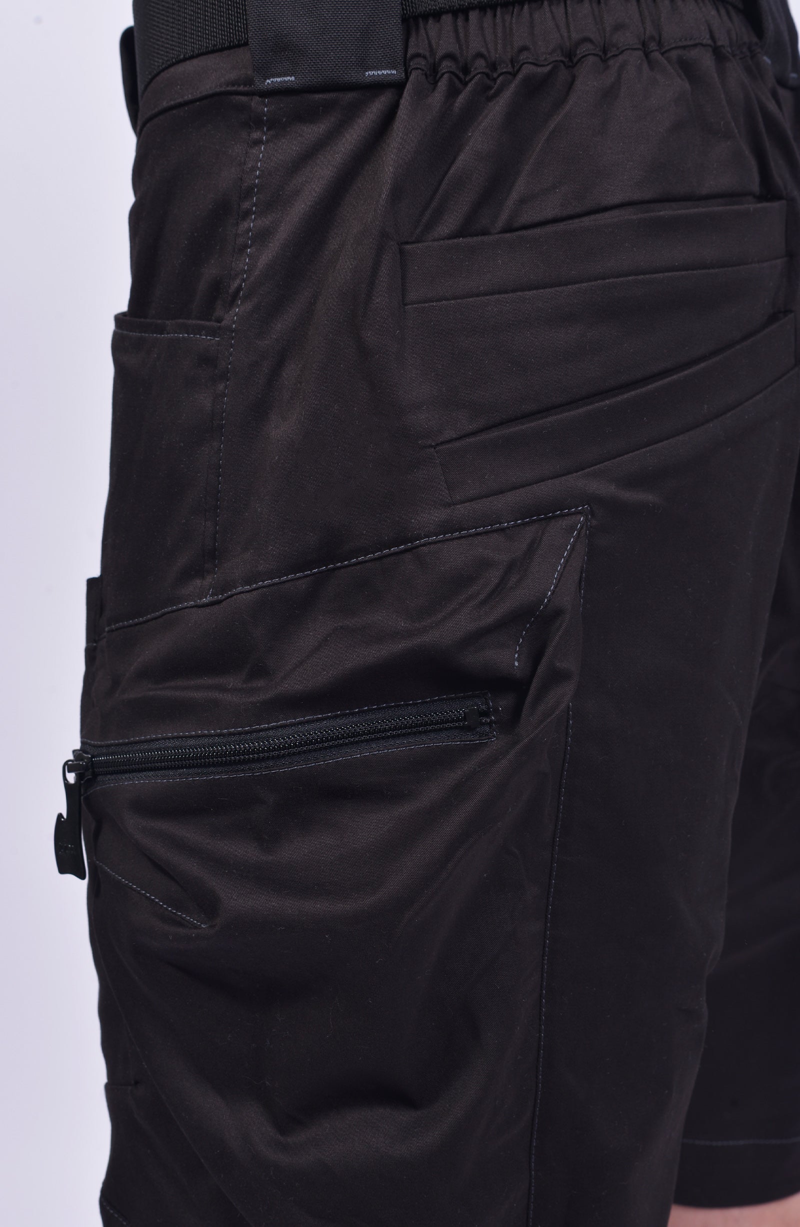 Luda - Buckle Shorts - Black