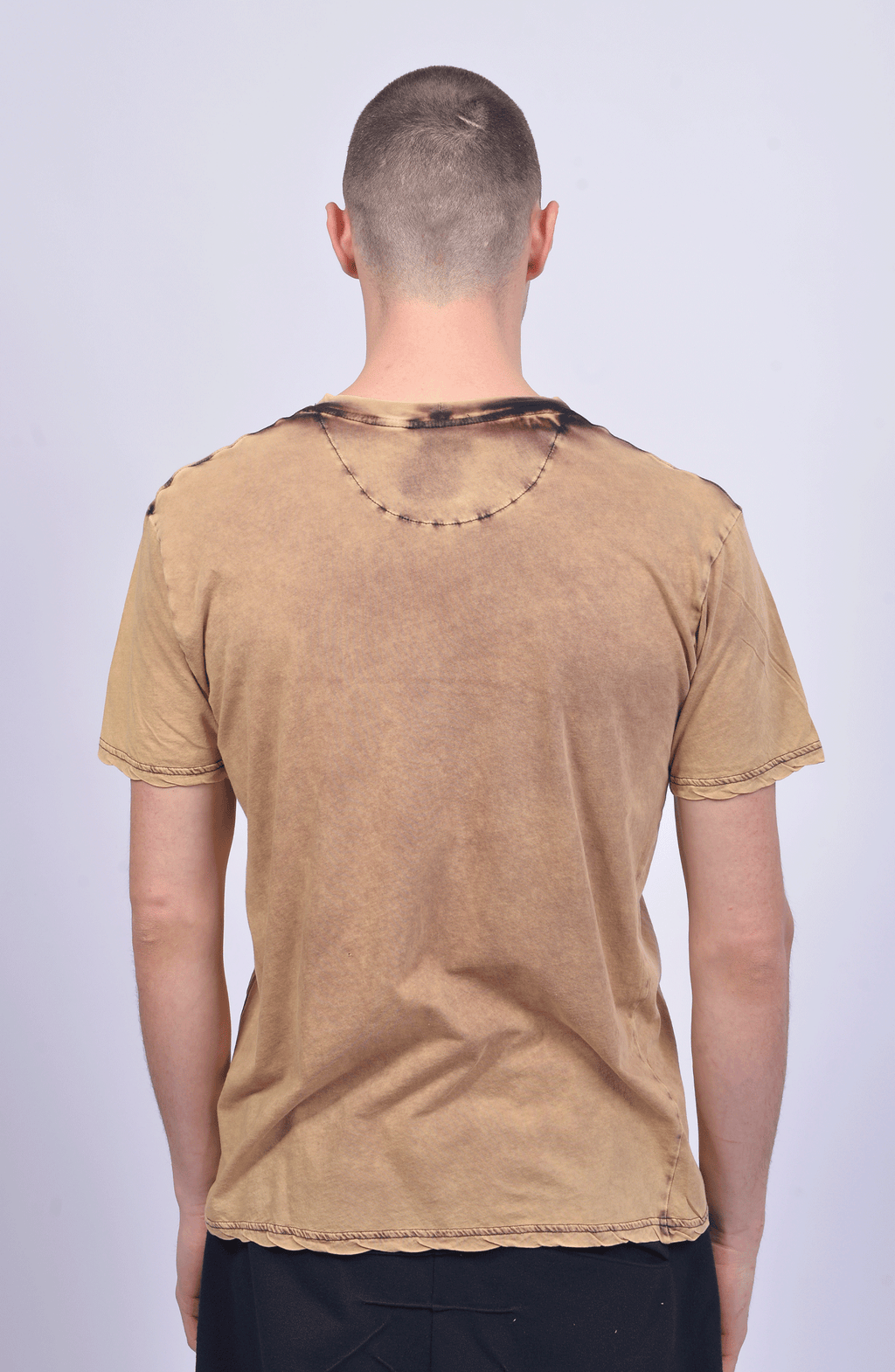 Luda - Ochre T-Shirt