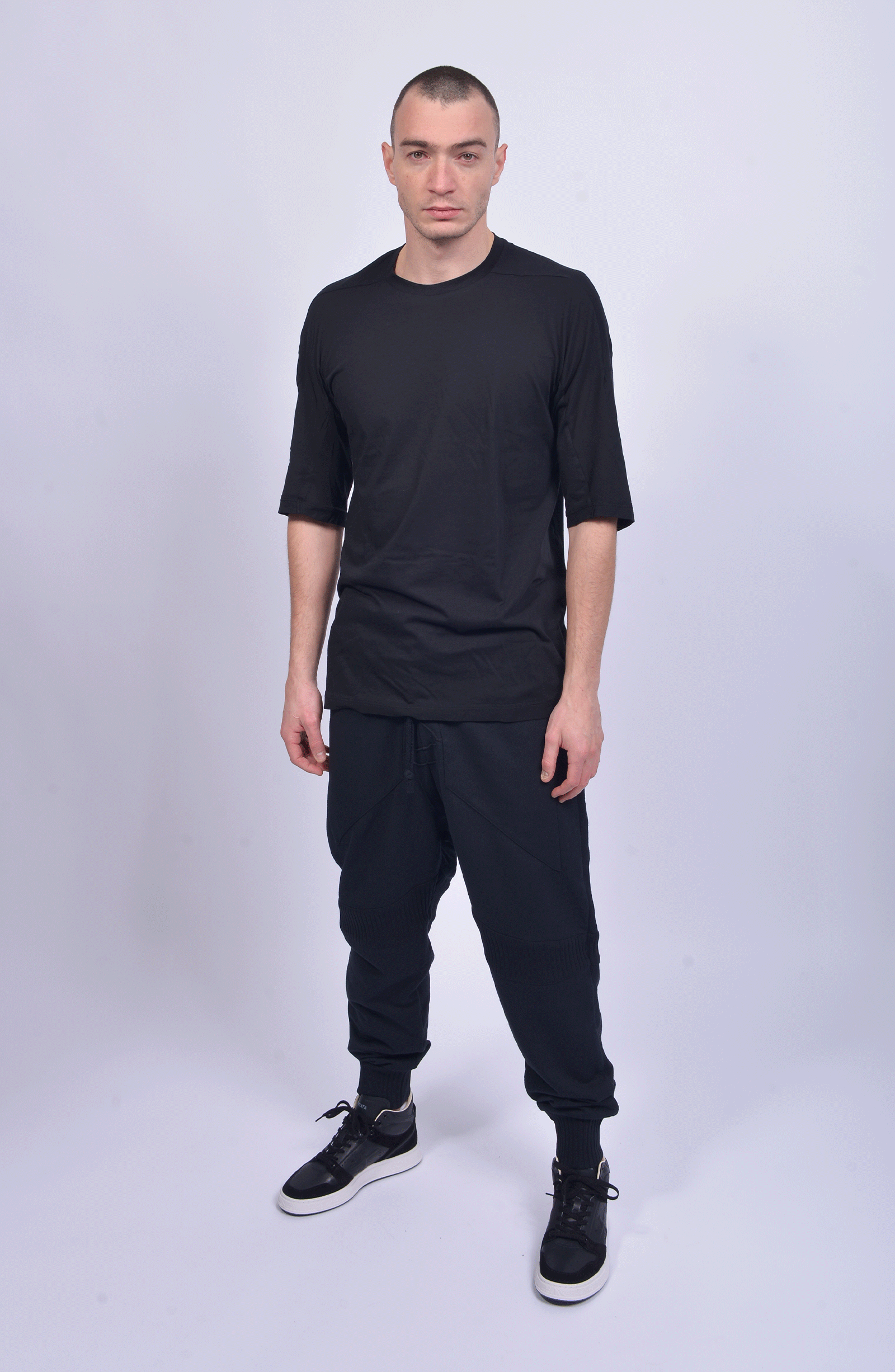 Luda - Plain T-Shirt