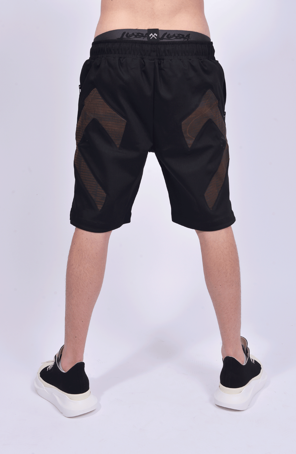 Luda - Axes Shorts