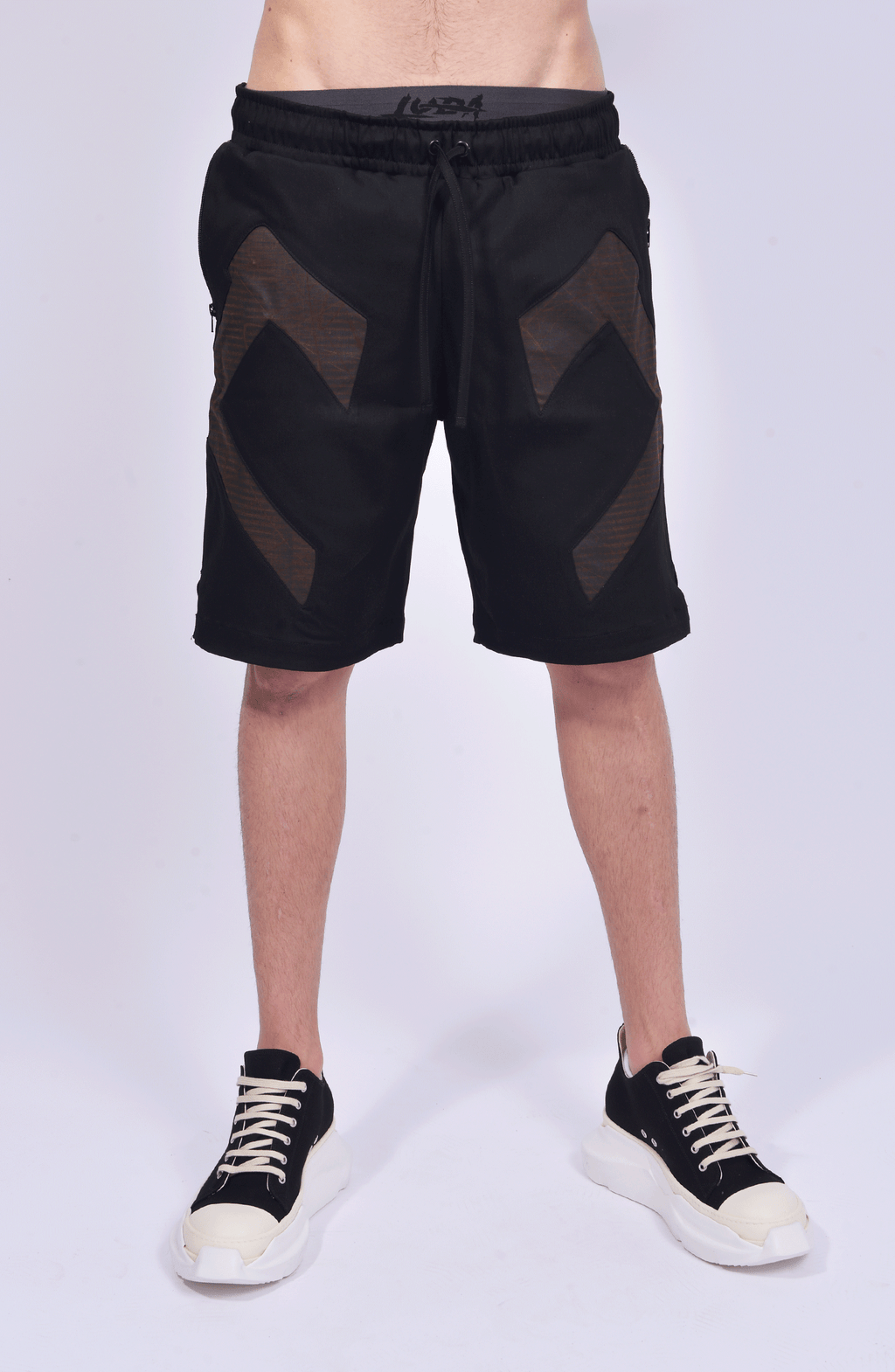 Luda - Axes Shorts