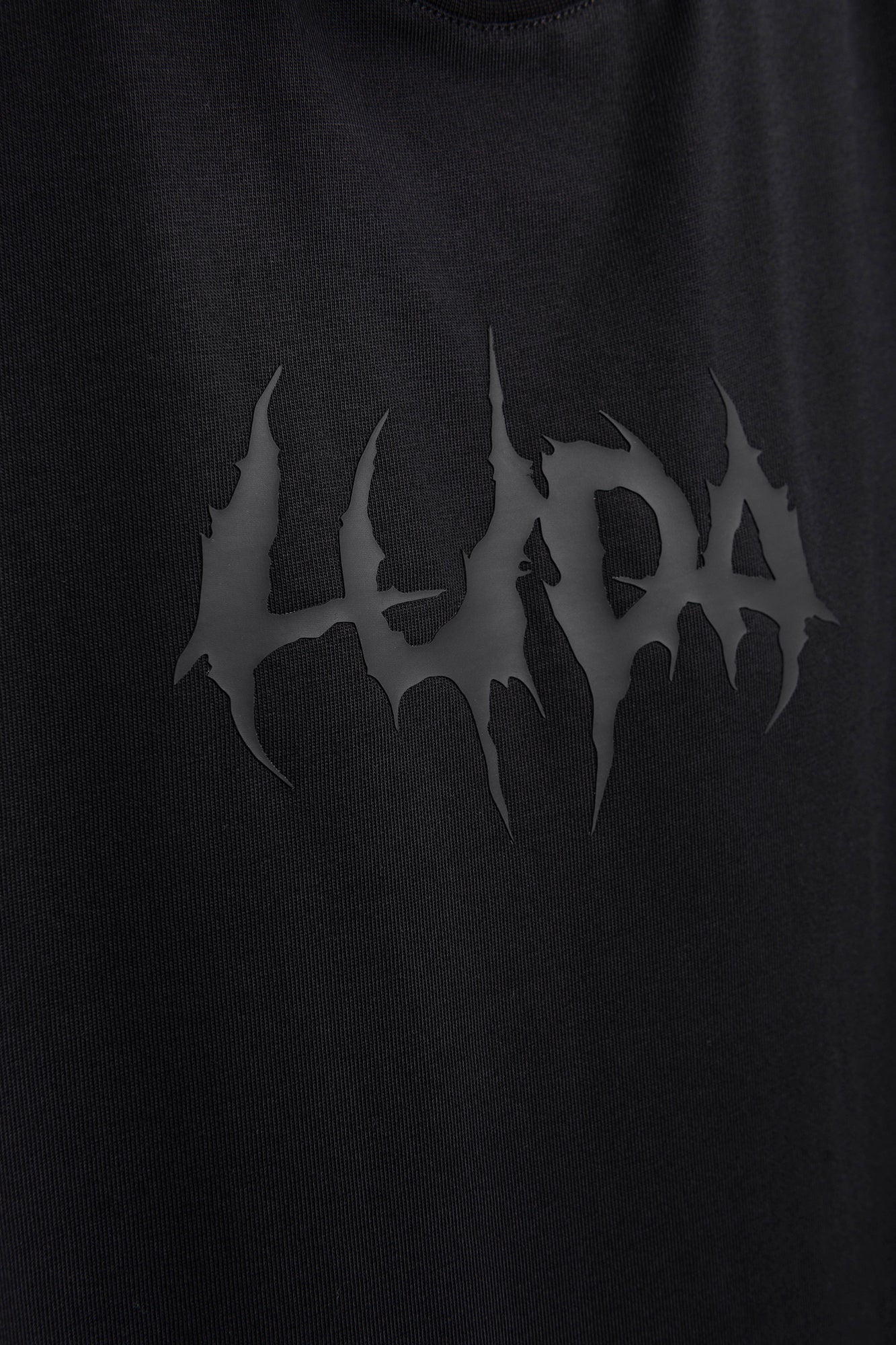 Luda - GOAT T-Shirt