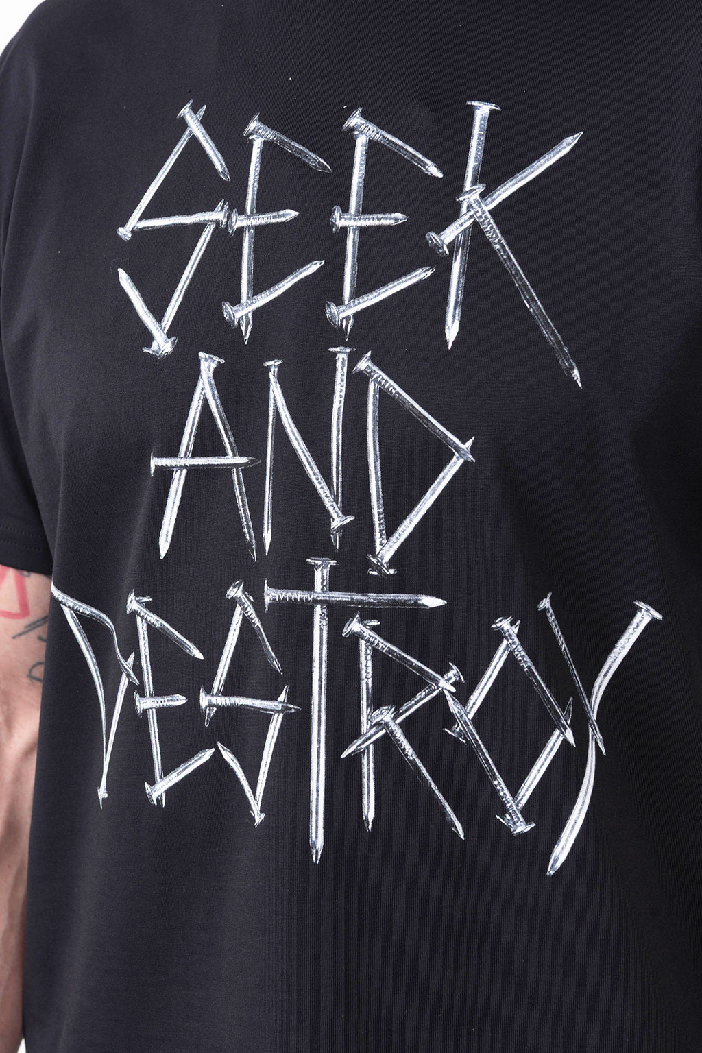 Luda - Seek and Destroy T-Shirt