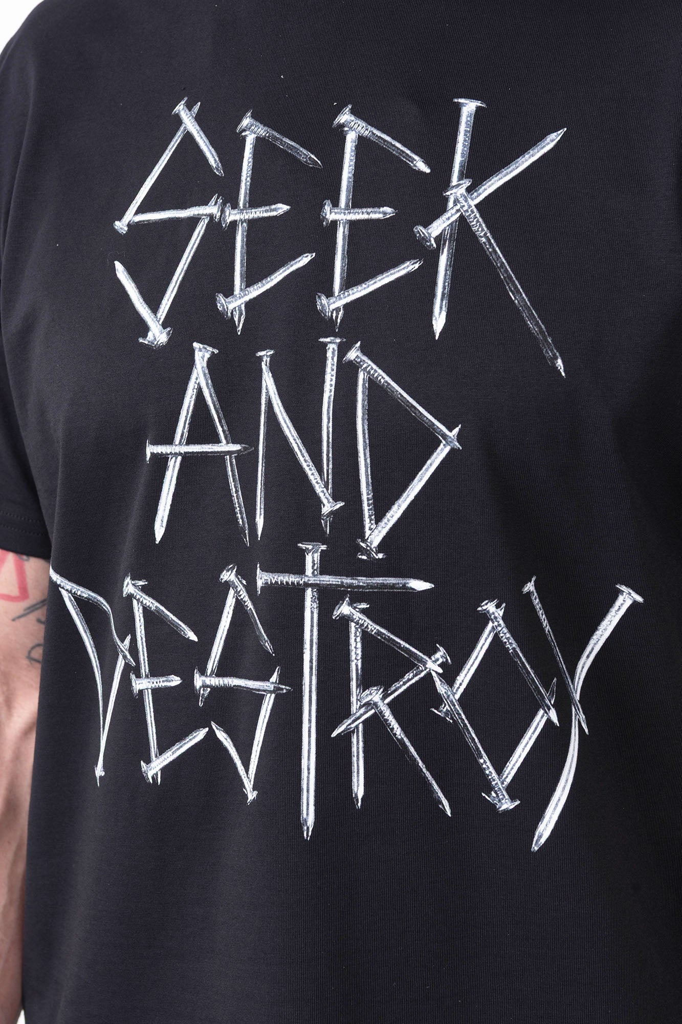 Luda - Seek and Destroy T-Shirt