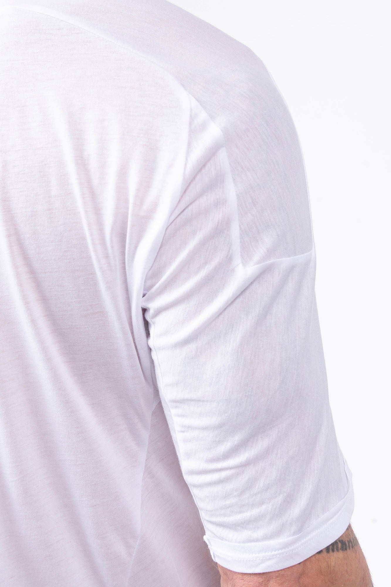 Luda - Plain T-Shirt
