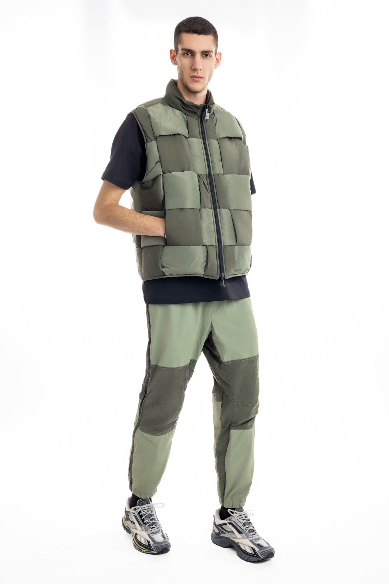 Luda - Intertwined Vest Green – LUD/A Shop