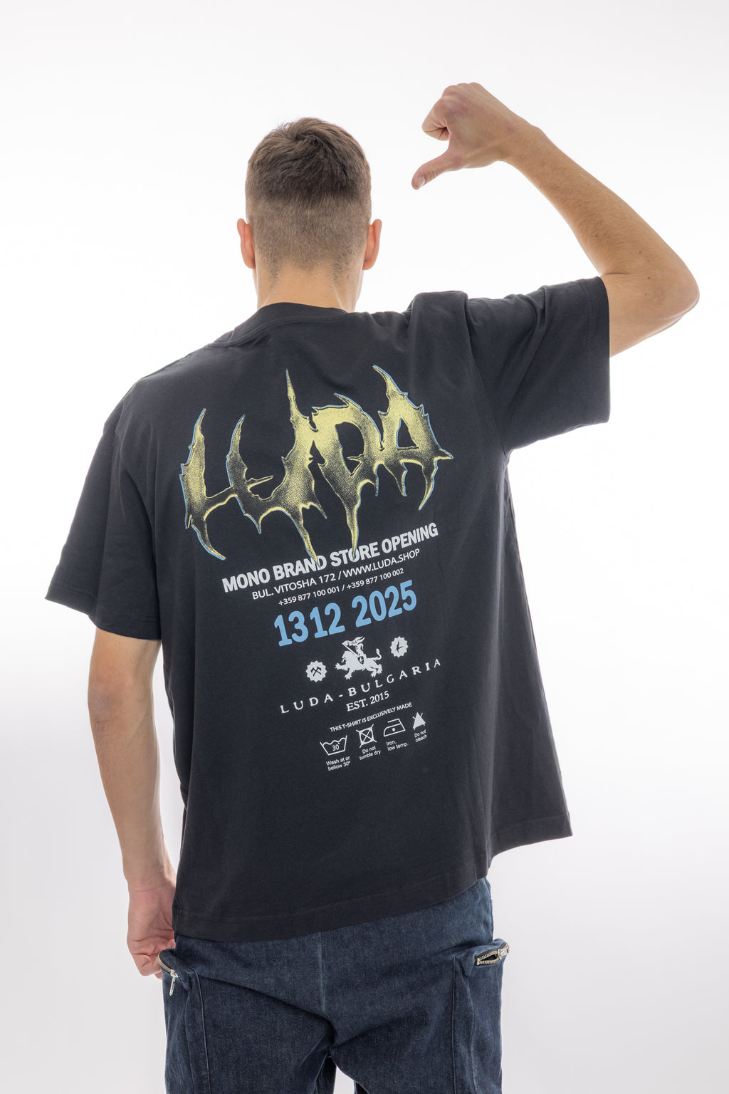 Luda - Mono Brand T-Shirt