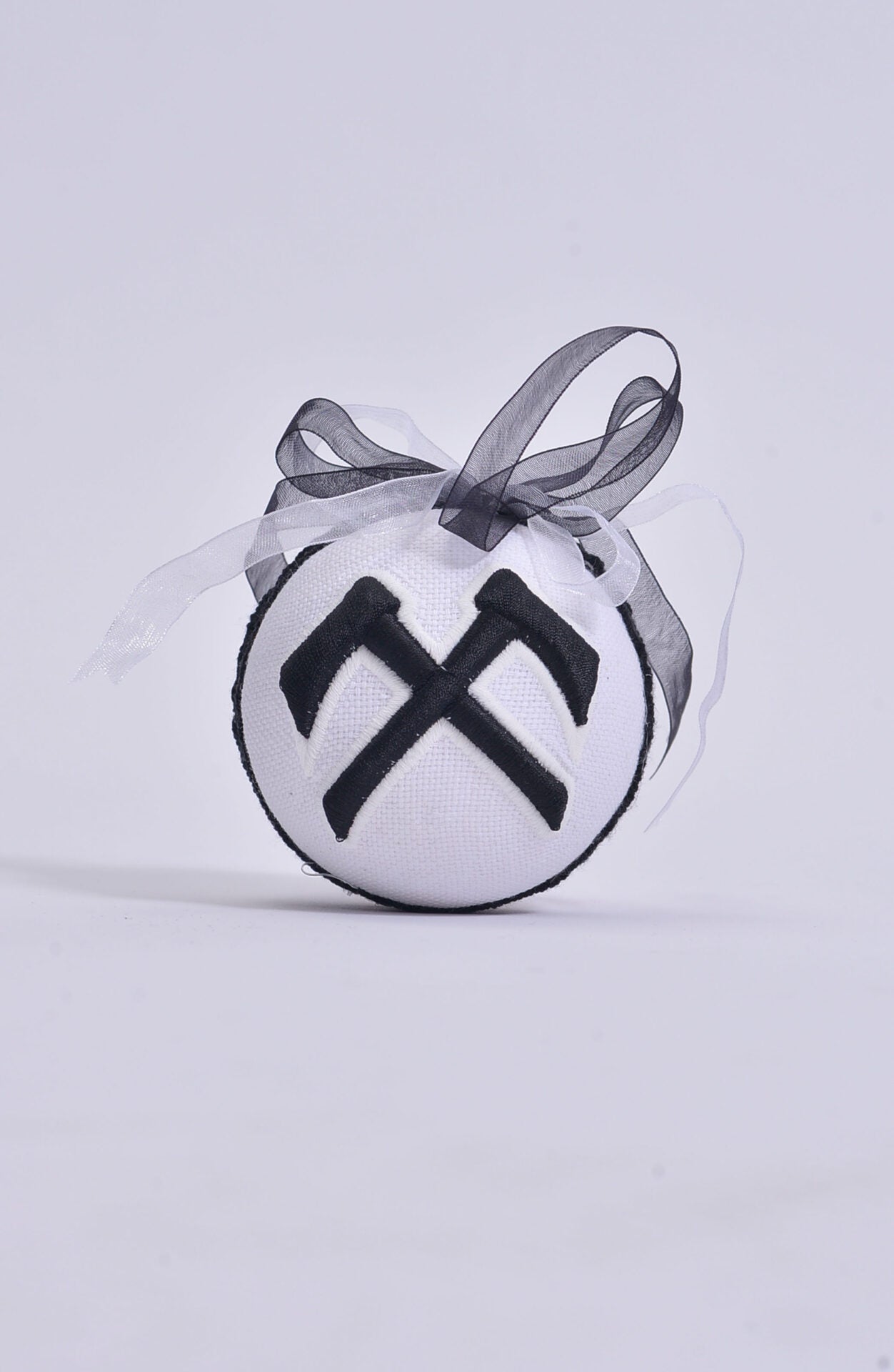 X-MAS BALL WB