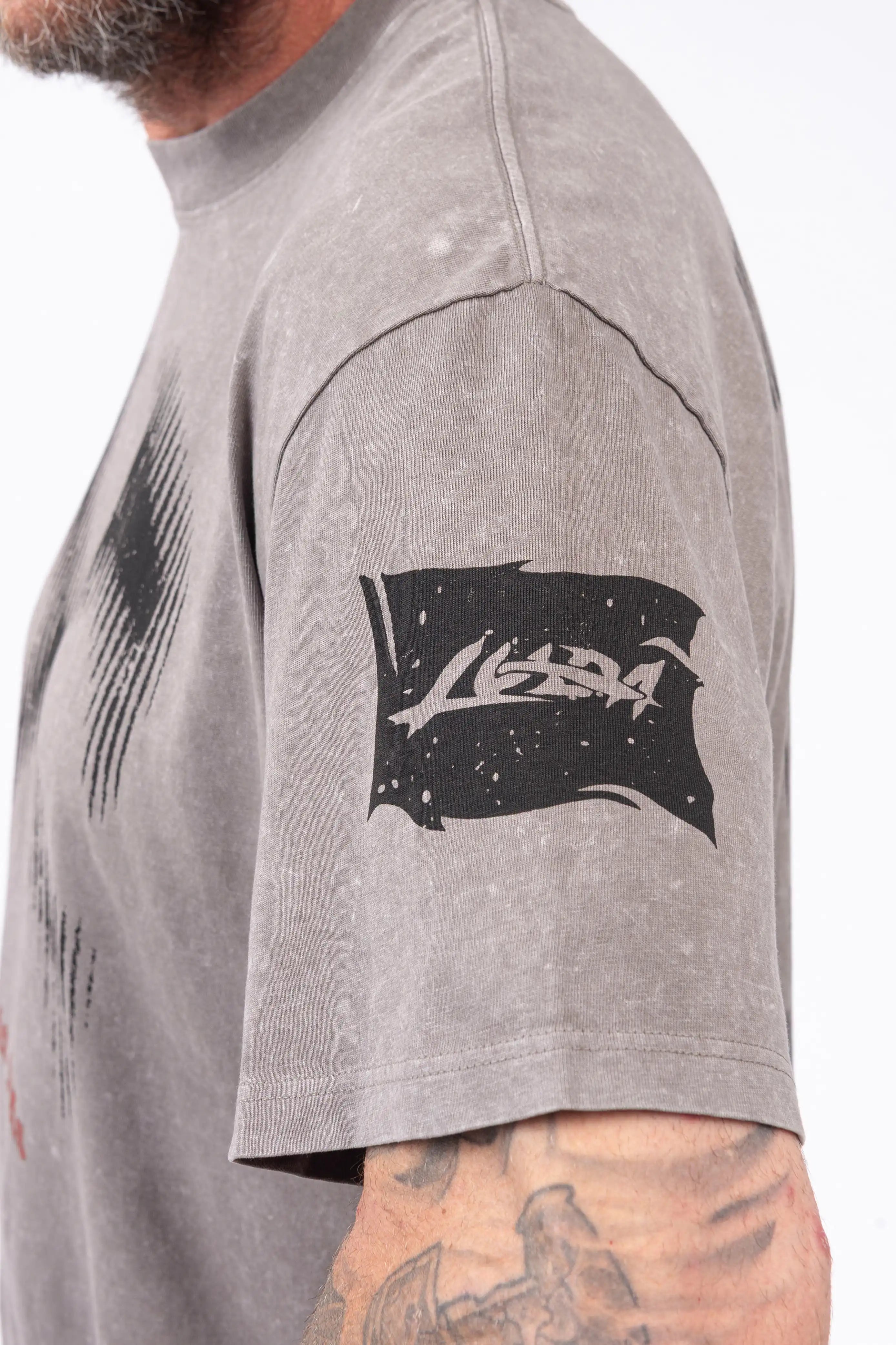 Luda -  Luda Gang Mask T-Shirt