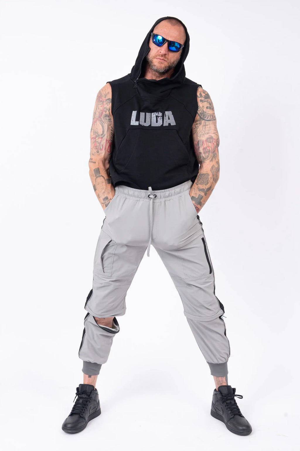 Luda - Rottweiler Hooded Vest