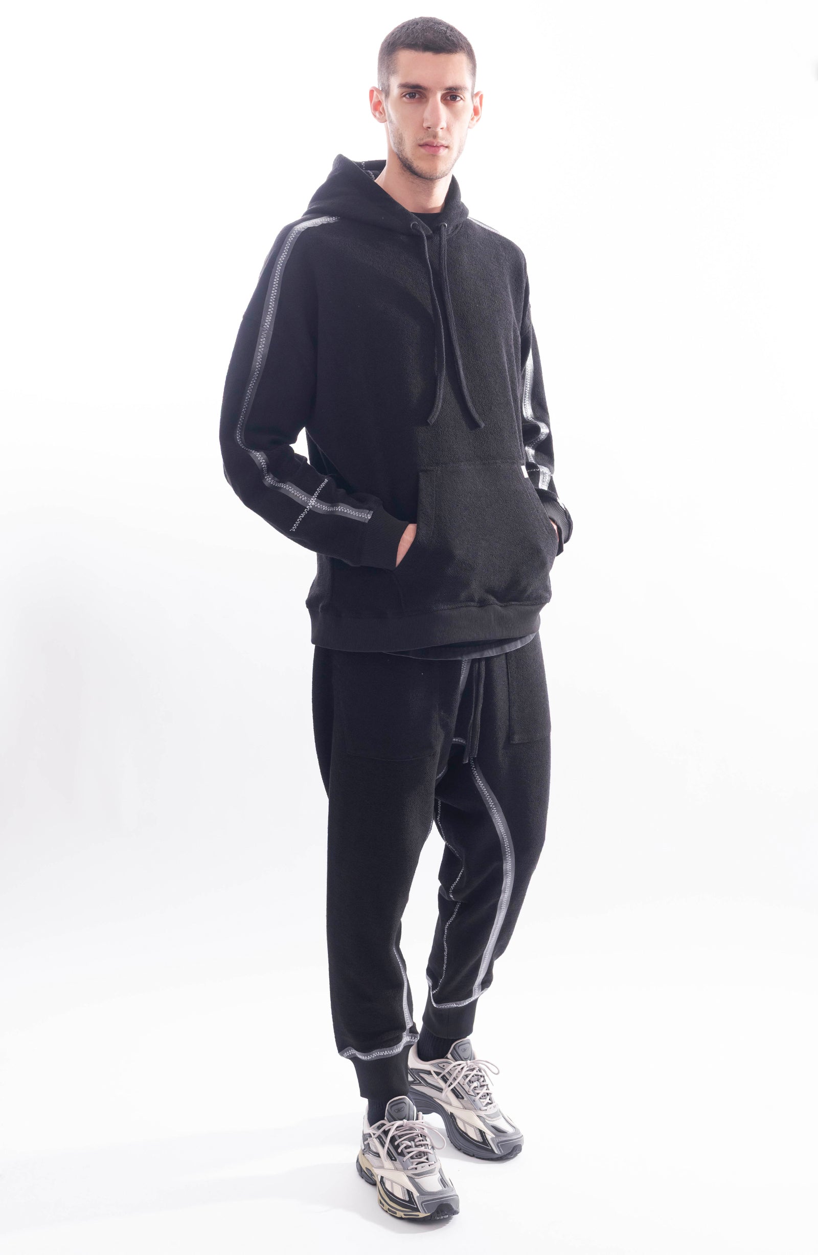 Luda - Thermo-Tape Hoodie