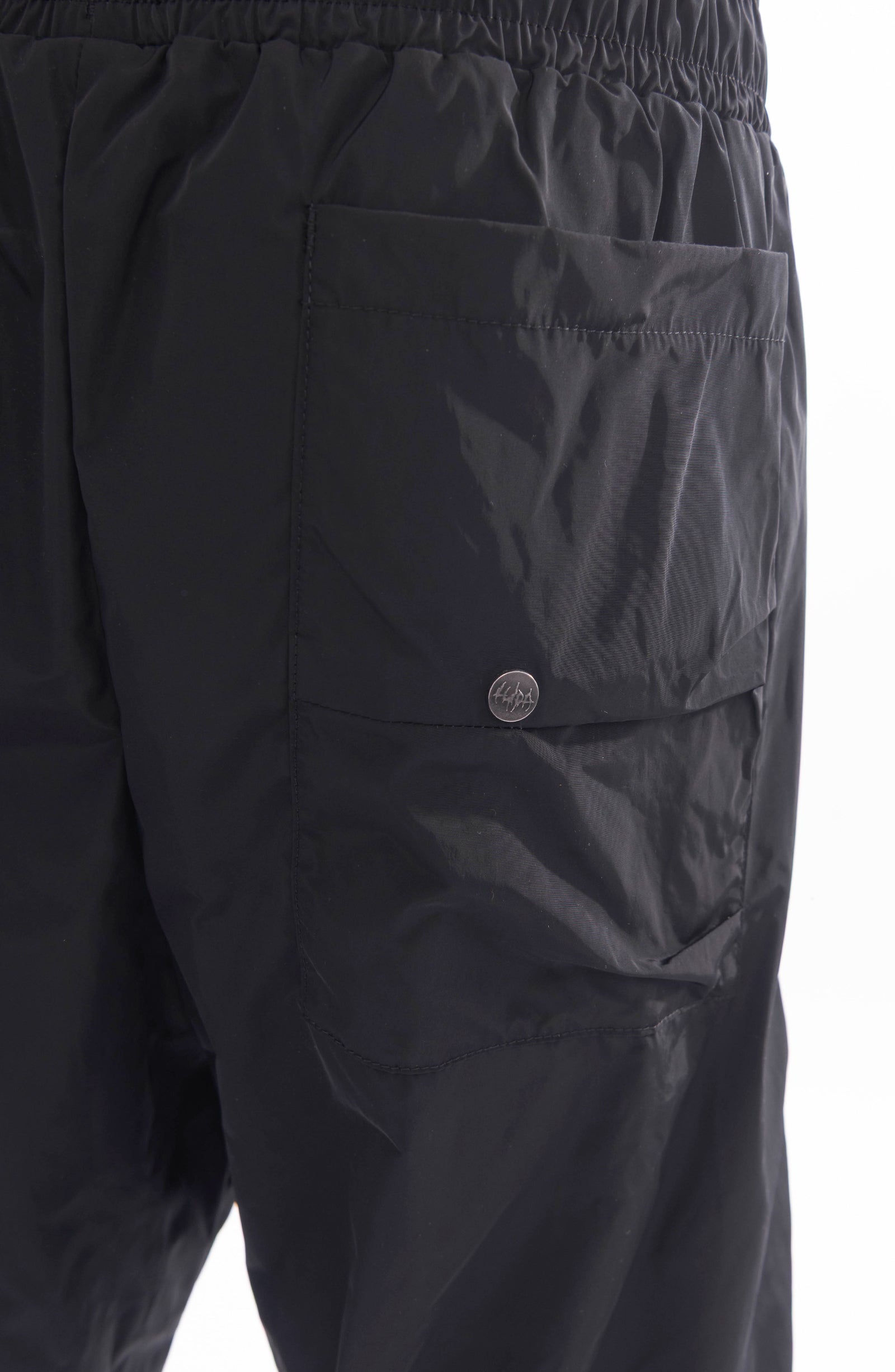 Luda - Noir Track Pant