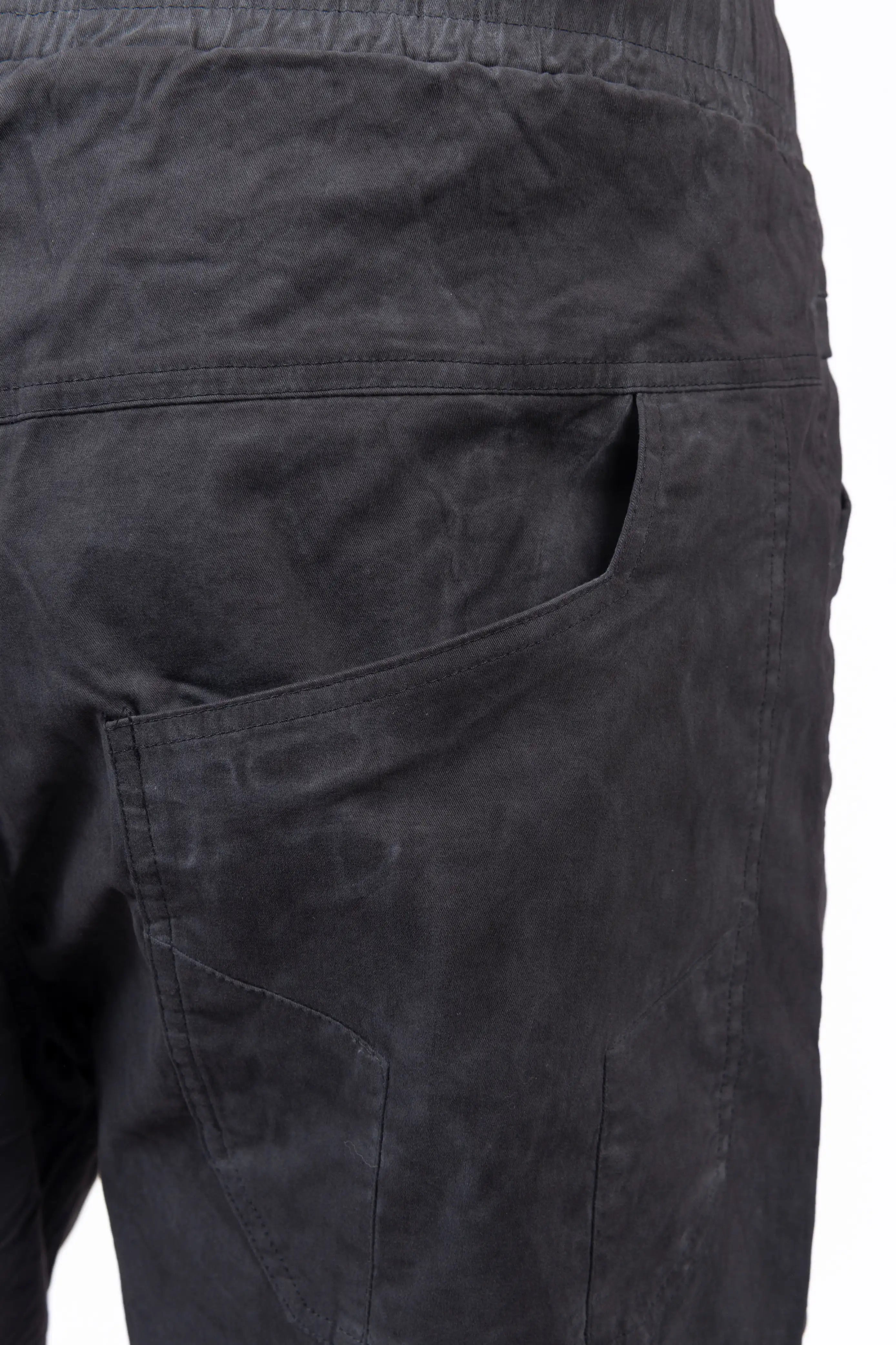 Luda - Organic Camo Dyed Shorts