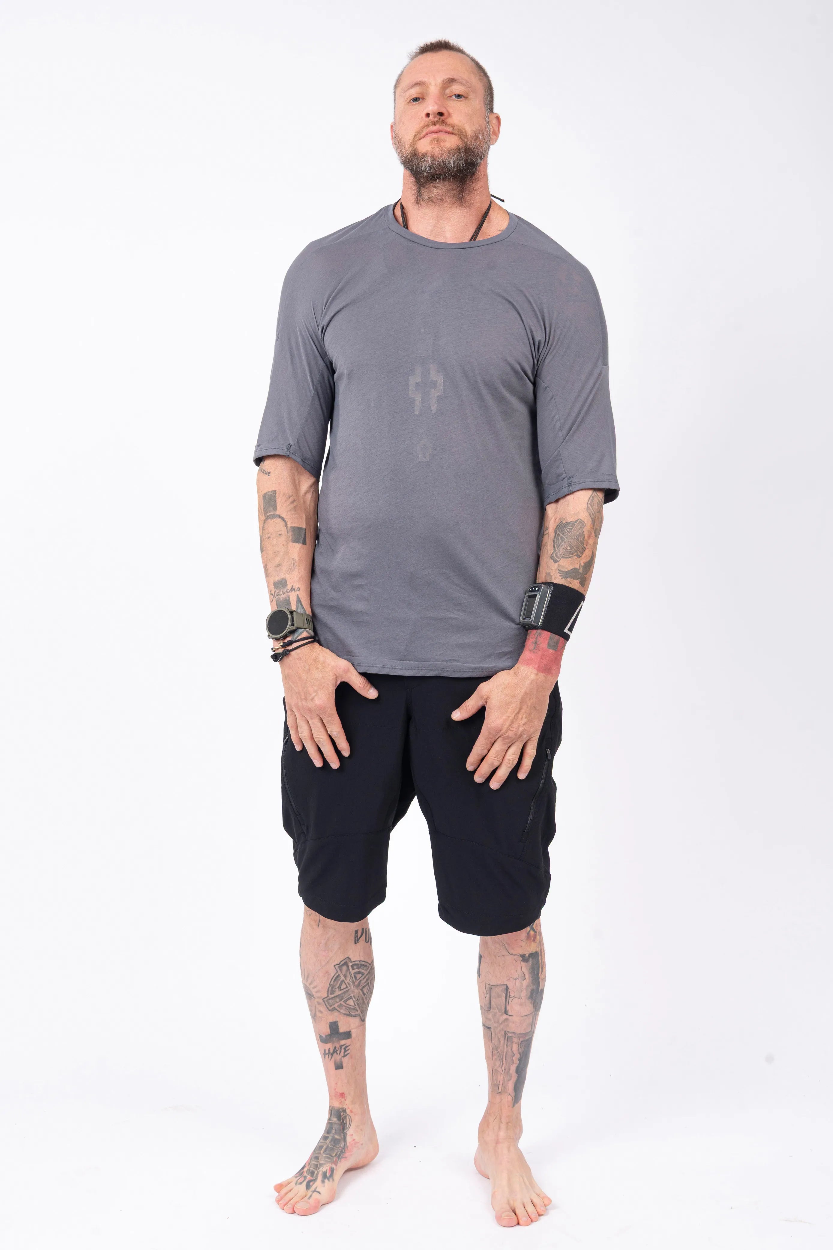 Luda - Plain Grey T-Shirt