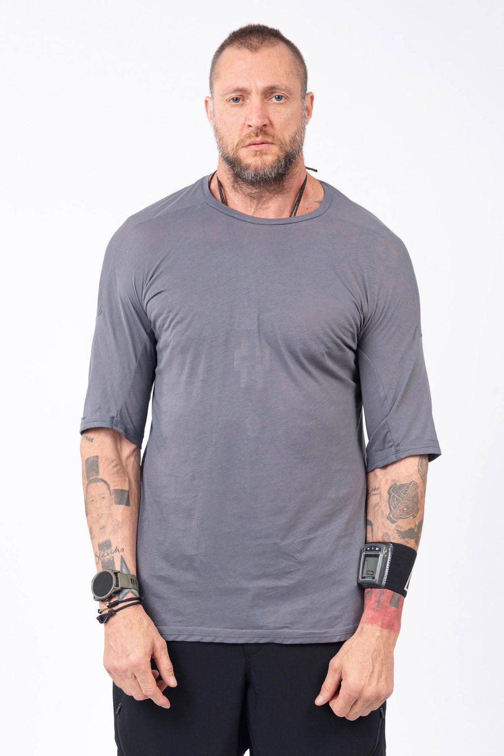 Luda - Plain Grey T-Shirt