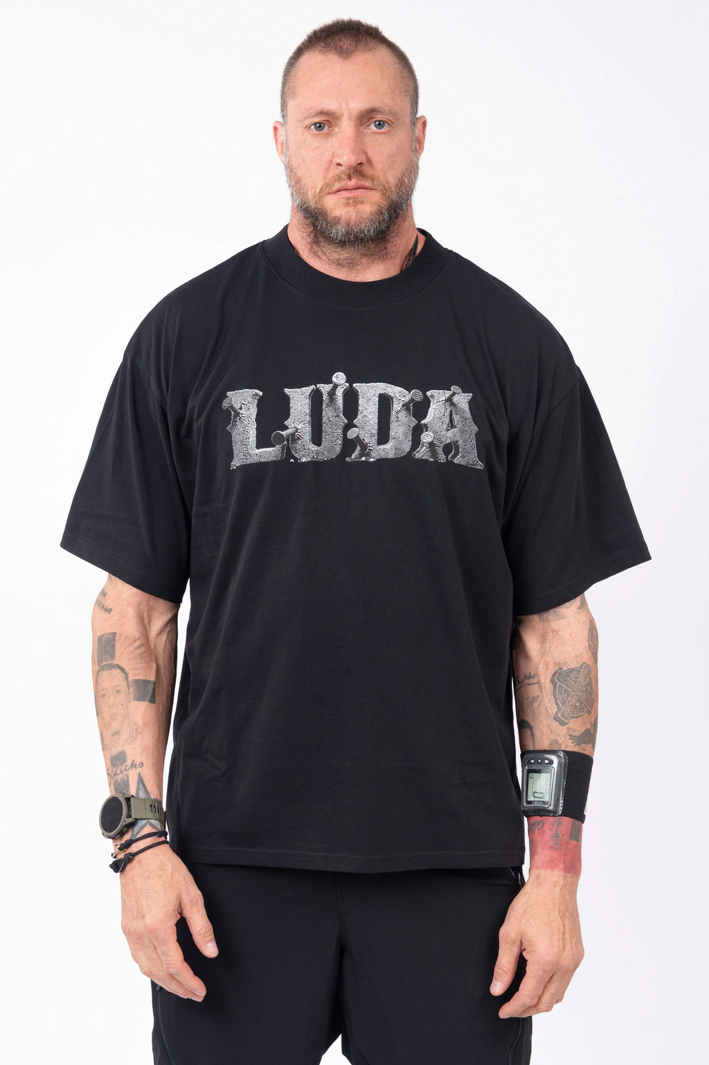 Luda - Nail Graphic Printed T-Shirt