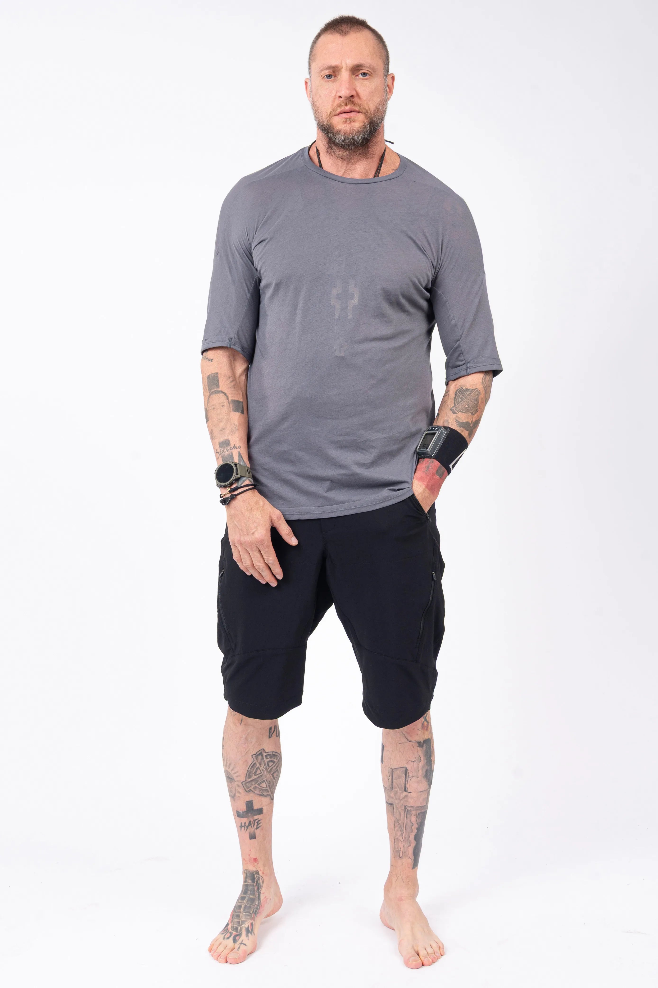 Luda - Plain Grey T-Shirt
