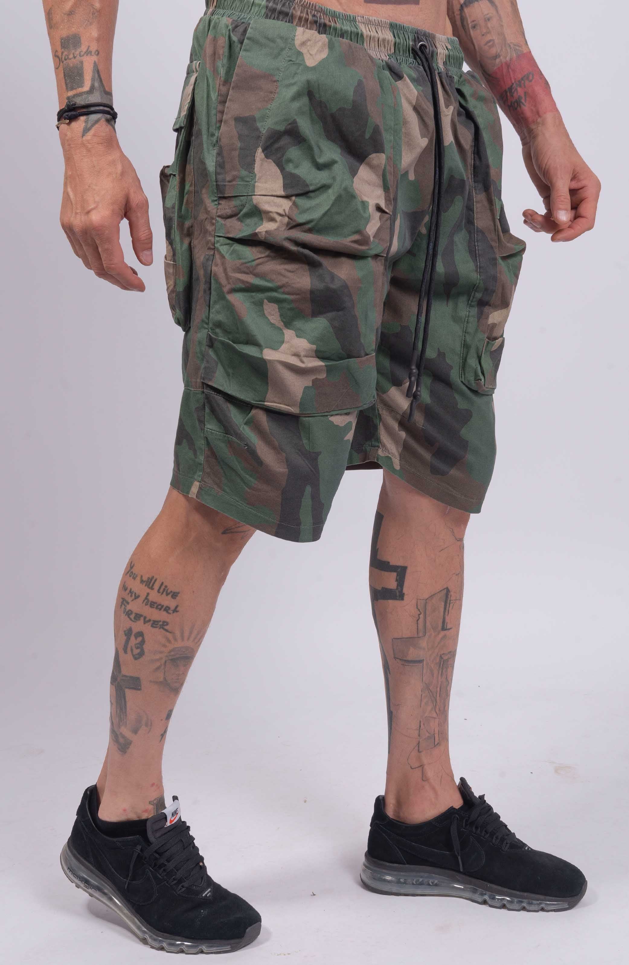 Luda - Camo Shorts